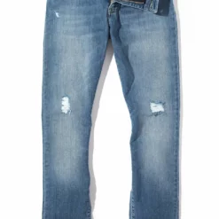 Axel's Scottsdale Distressed Jean