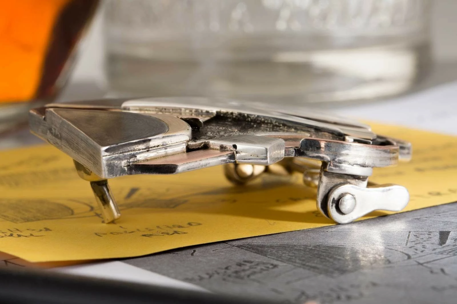 Abstracto Buckle 3 Abstracto Buckle - Image 3