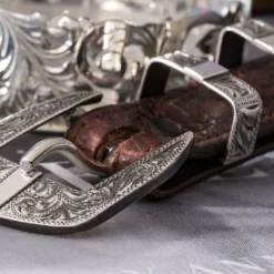 Webster Twist Buckle