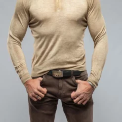 Dune Queniin Cashmere Quarter Zip In Wheat