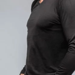 Del Mar LS V-Neck In Black -Dune Shop georg roth del mar ls v neck in black mens shirts t shirts axels vail 38663115997418