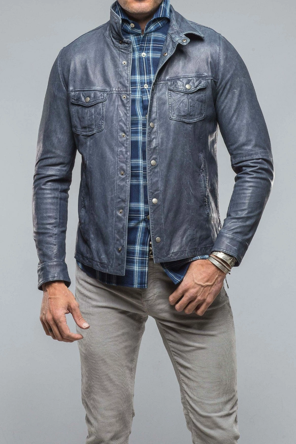 Enna 12 Month Washed Shirt Jacket In Navy 2 Enna 12 Month Washed Shirt Jacket In Navy - Image 2