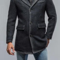 Leon Knitted Jacket In Navy