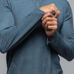 Ventura Hooded Tee In Midnight Blue -Dune Shop gimo s ventura hooded tee in midnight blue mens shirts t shirts axels vail 37429507948778